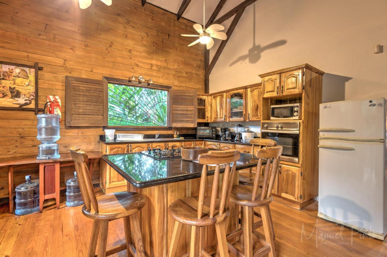 Puerto Viejo de Talamanca Casa Ylang In Black Sand Beachヴィラ エクステリア 写真